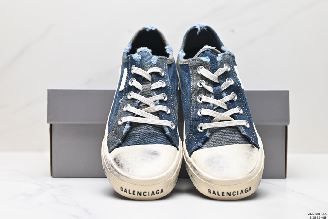 Balenciaga Low Shoes